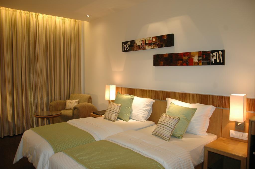 Shervani Nehru Place New Delhi Eksteriør bilde