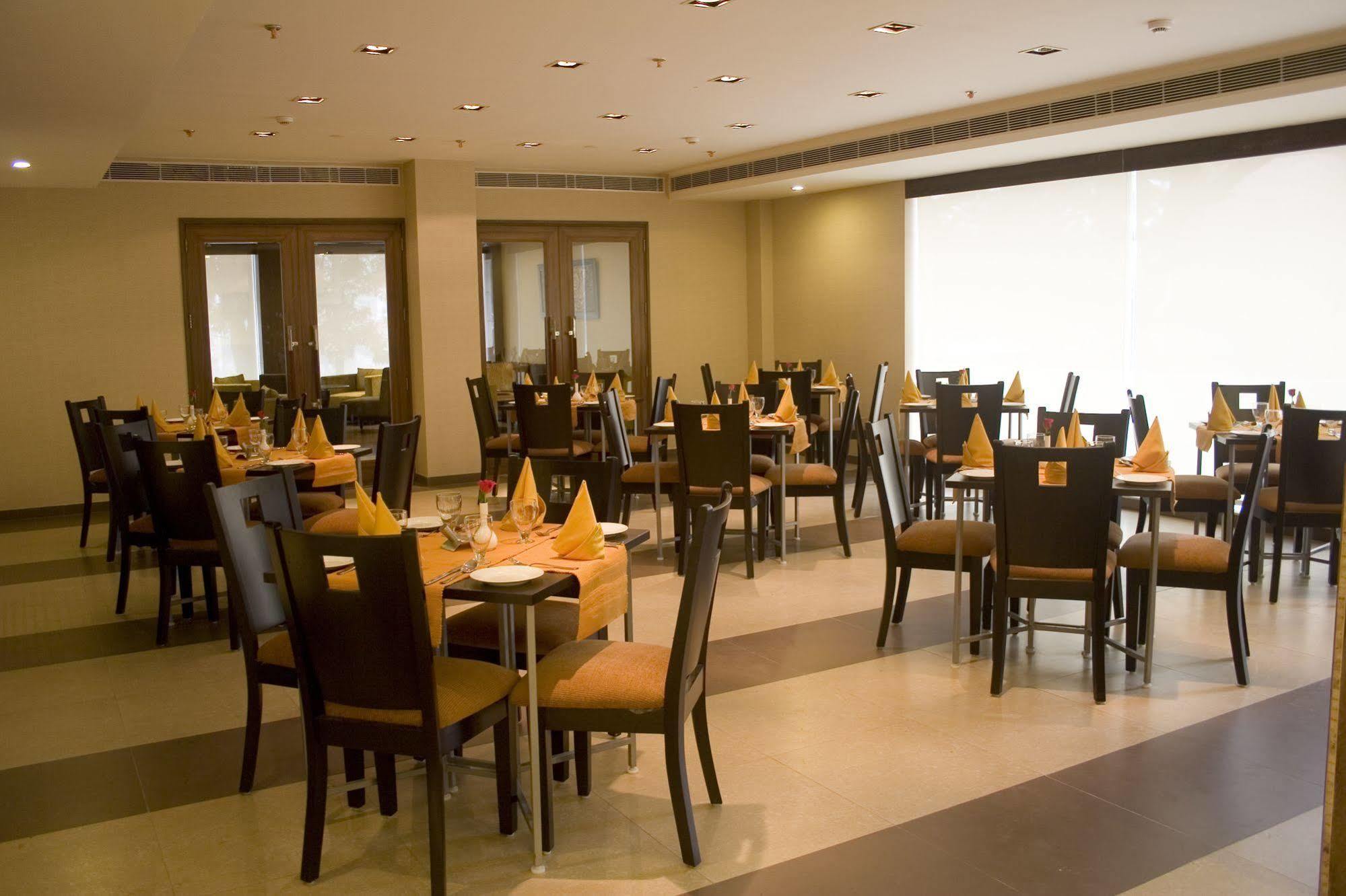 Shervani Nehru Place New Delhi Eksteriør bilde