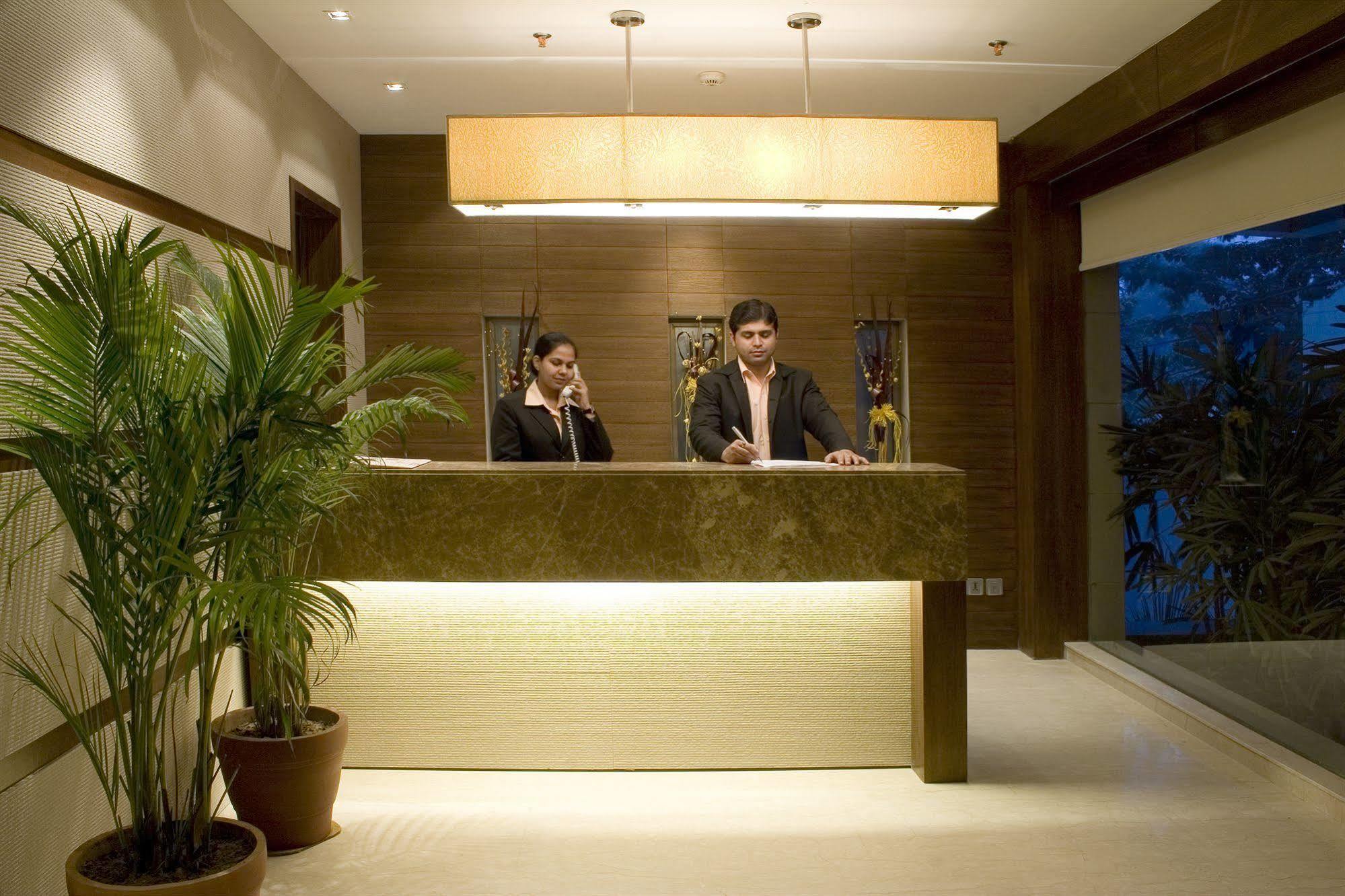 Shervani Nehru Place New Delhi Eksteriør bilde